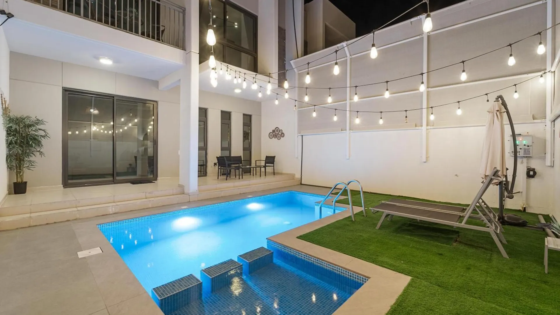 Stunning Private Pool 4 Bedroom House - Damac Hills 2 Dubai Land location