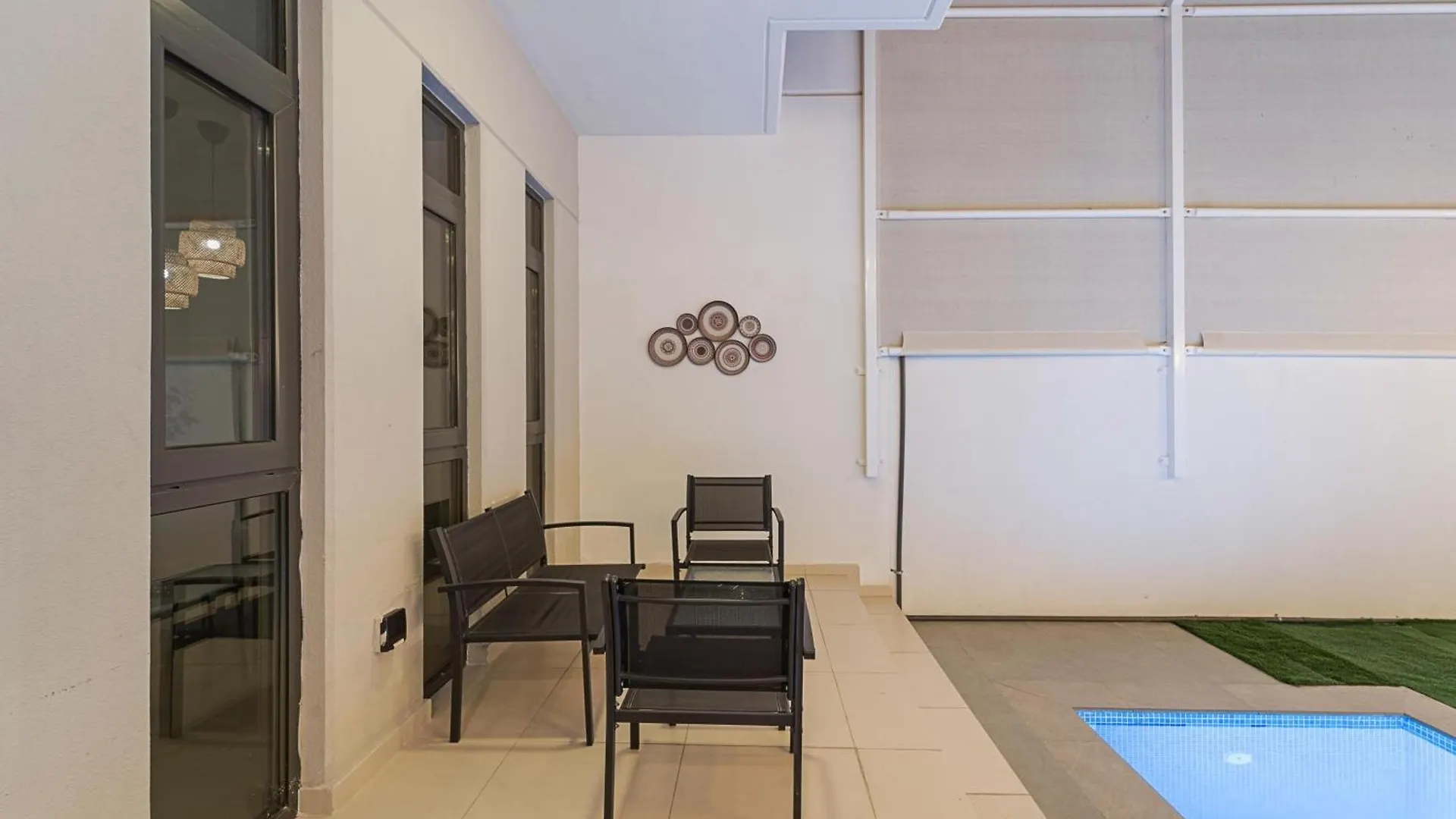 Stunning Private Pool 4 Bedroom House - Damac Hills 2 Dubai Land