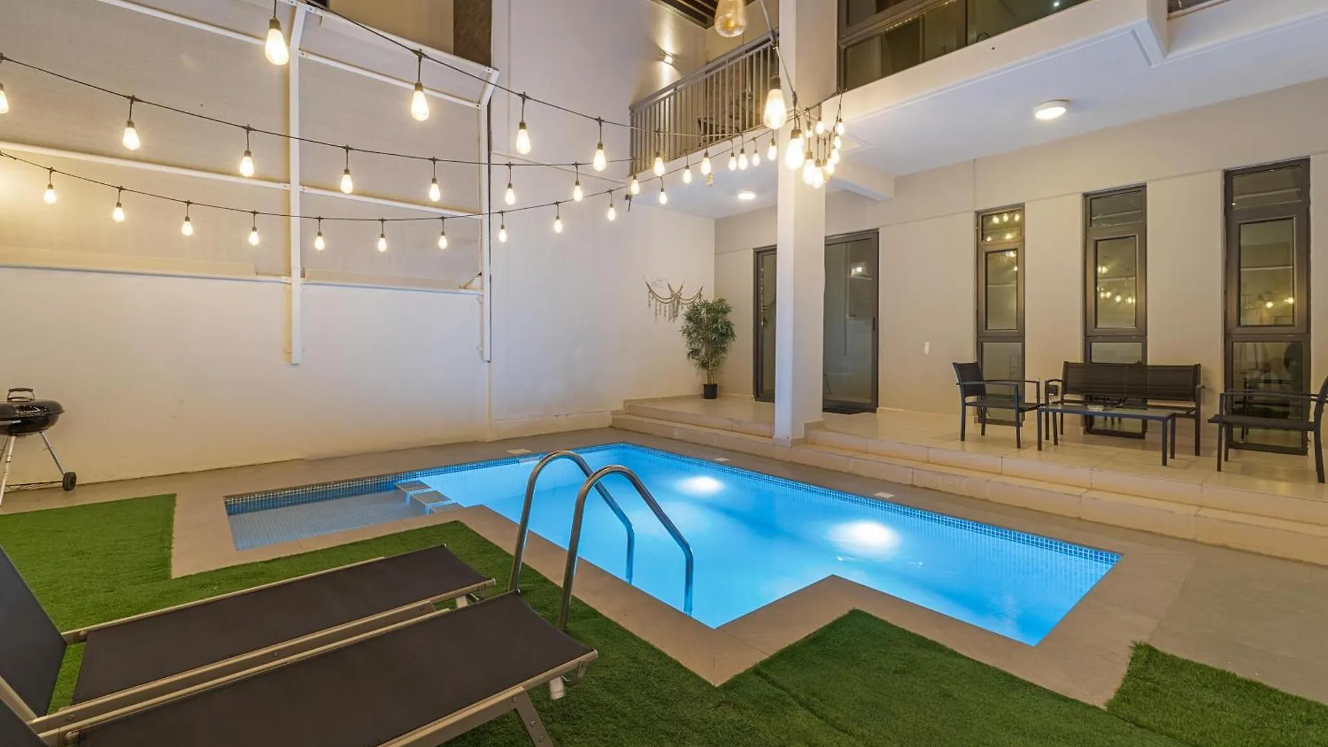 Stunning Private Pool 4 Bedroom House - Damac Hills 2 Dubai Land United Arab Emirates