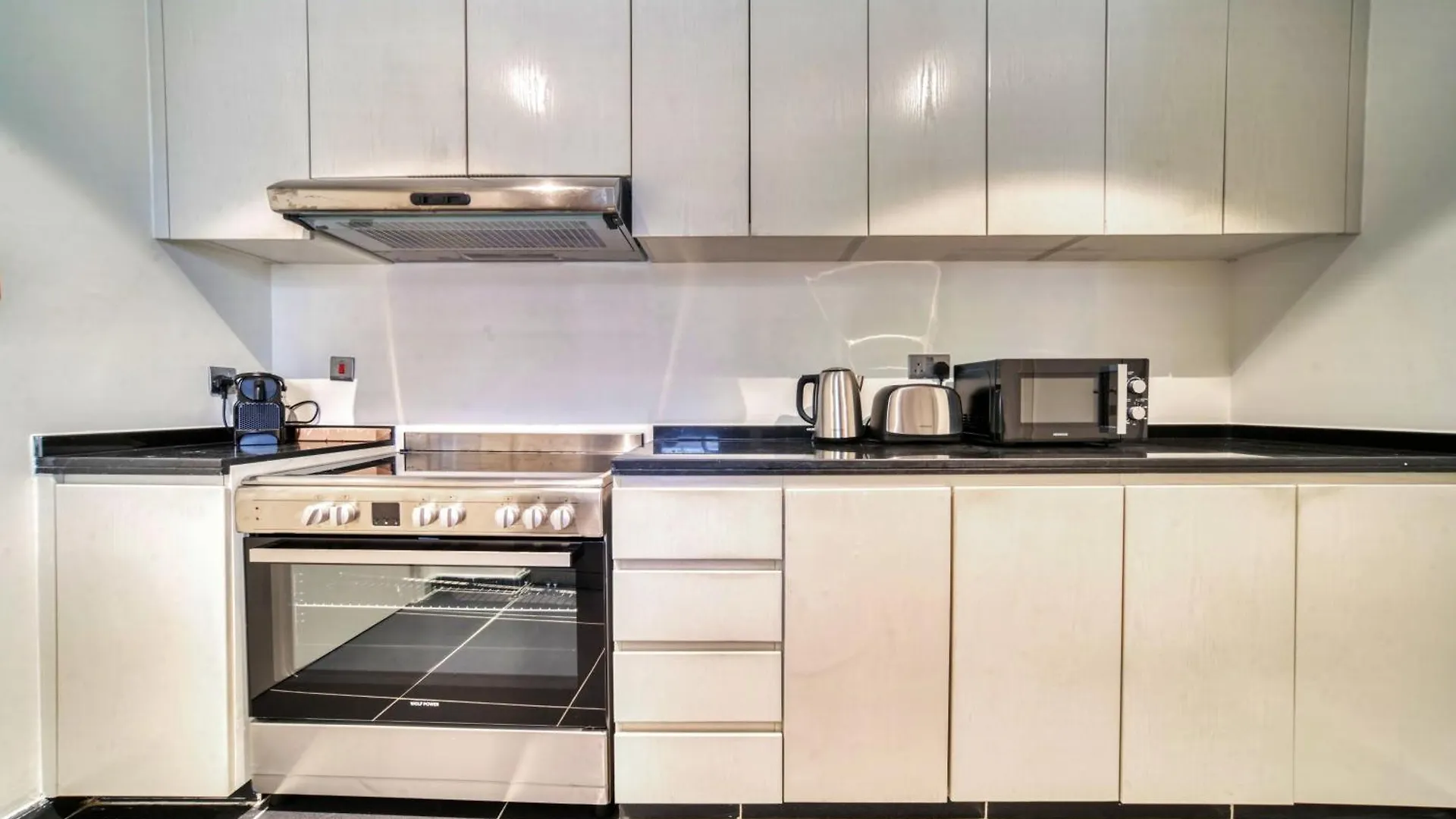 Stunning Private Pool 4 Bedroom House - Damac Hills 2 Dubai Land Villa